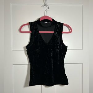 Crushed velvet choker sleeveless top